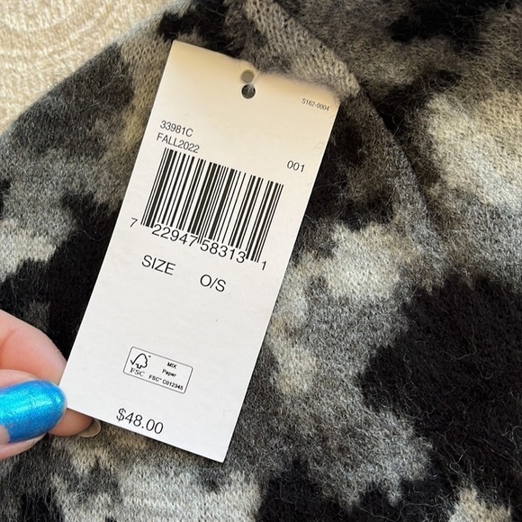 Brand New Michael Kors Black & Gray Camo Knit Beanie Hat Warm & Soft Winter Cap - Picture 5 of 11